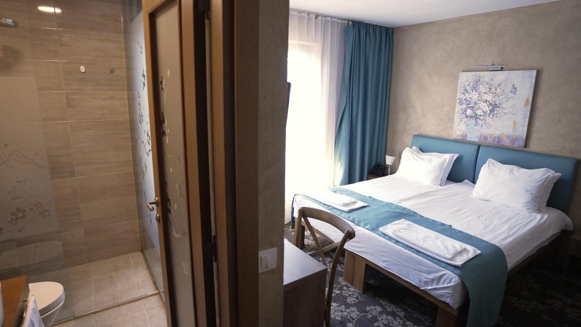 Garni Hotel Chicha - Winery Skrbic Belgrád Kültér fotó