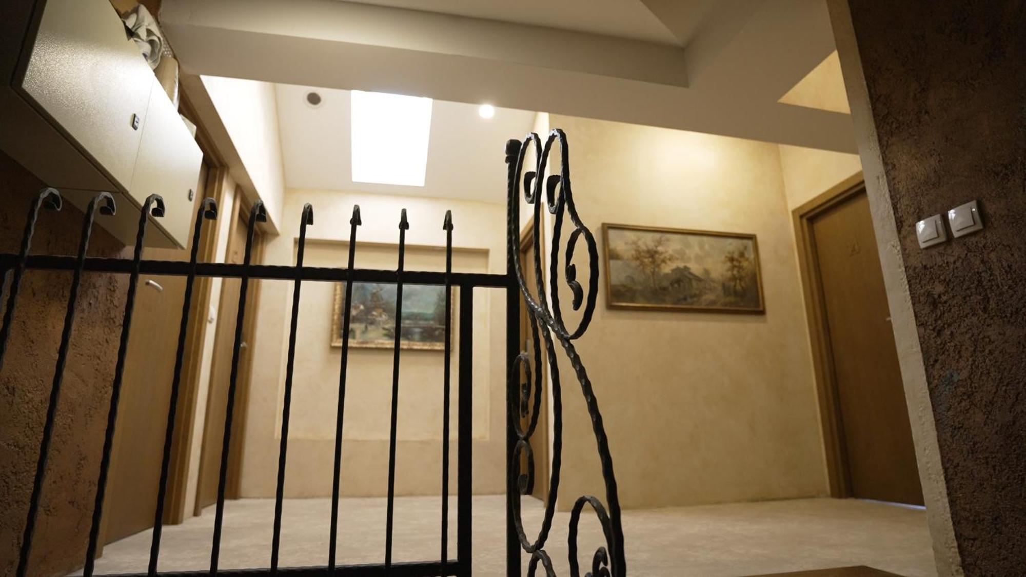 Garni Hotel Chicha - Winery Skrbic Belgrád Kültér fotó