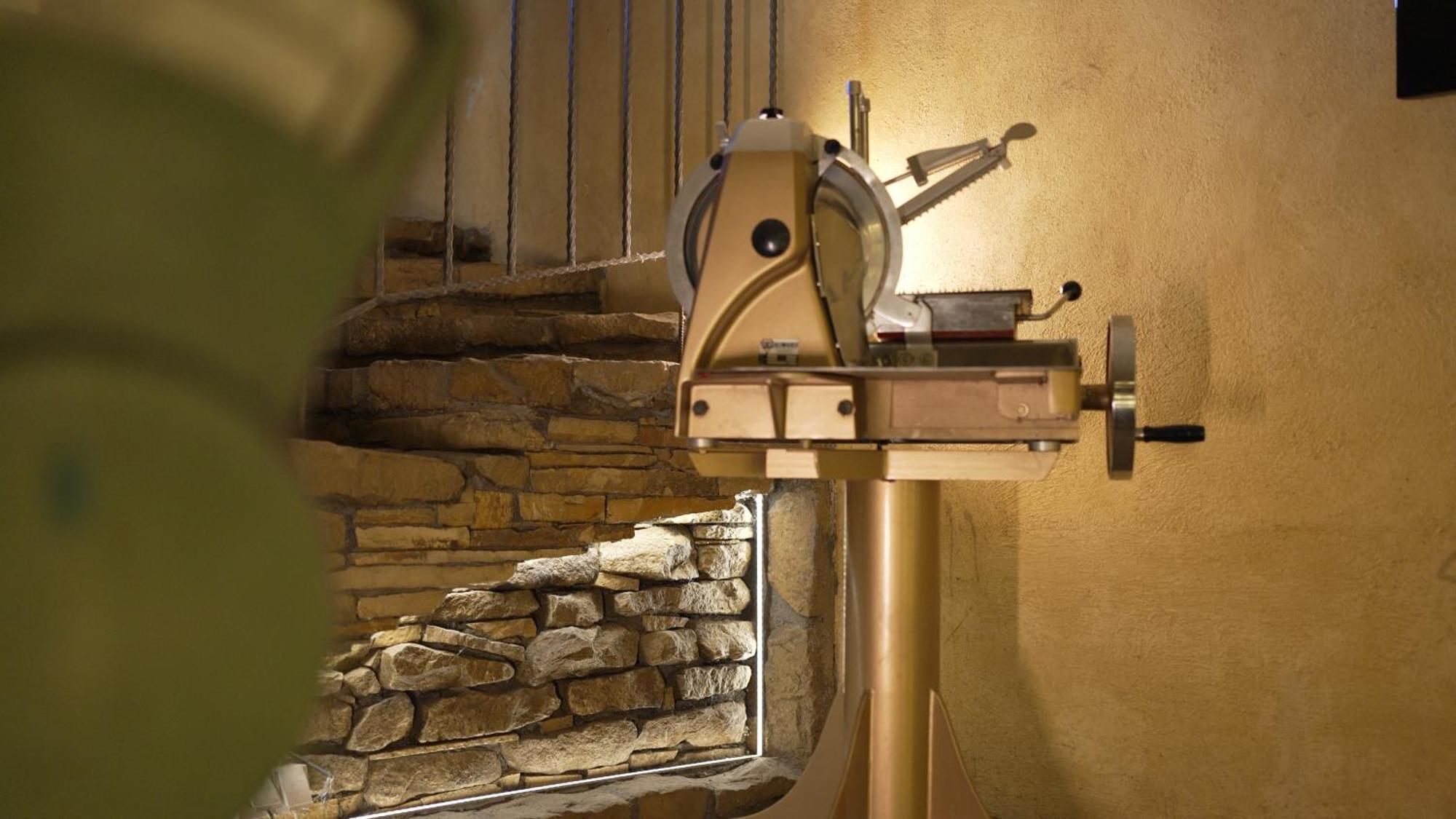 Garni Hotel Chicha - Winery Skrbic Belgrád Kültér fotó