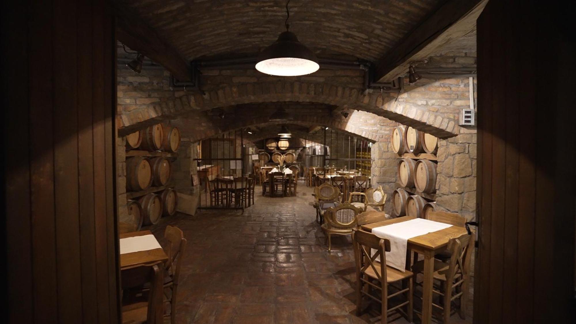 Garni Hotel Chicha - Winery Skrbic Belgrád Kültér fotó