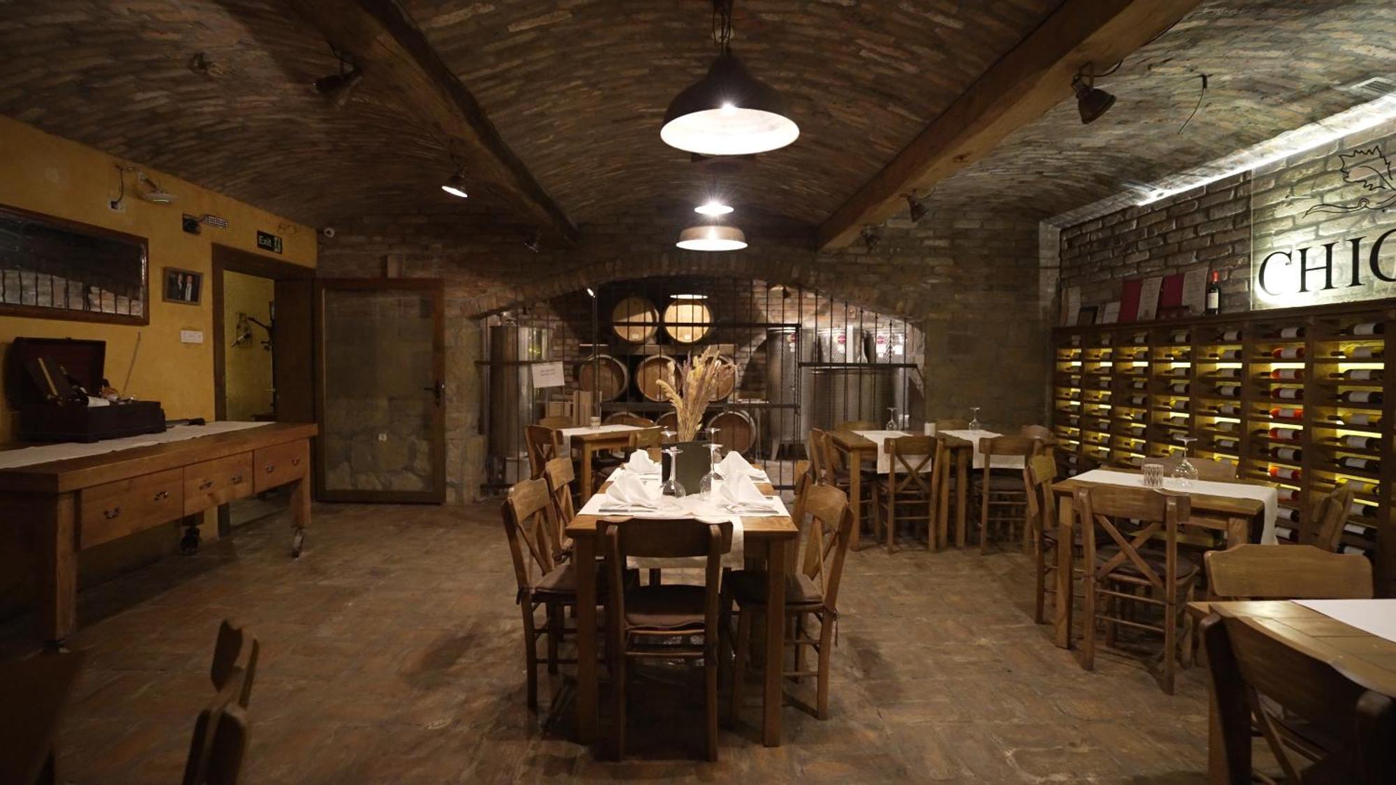 Garni Hotel Chicha - Winery Skrbic Belgrád Kültér fotó