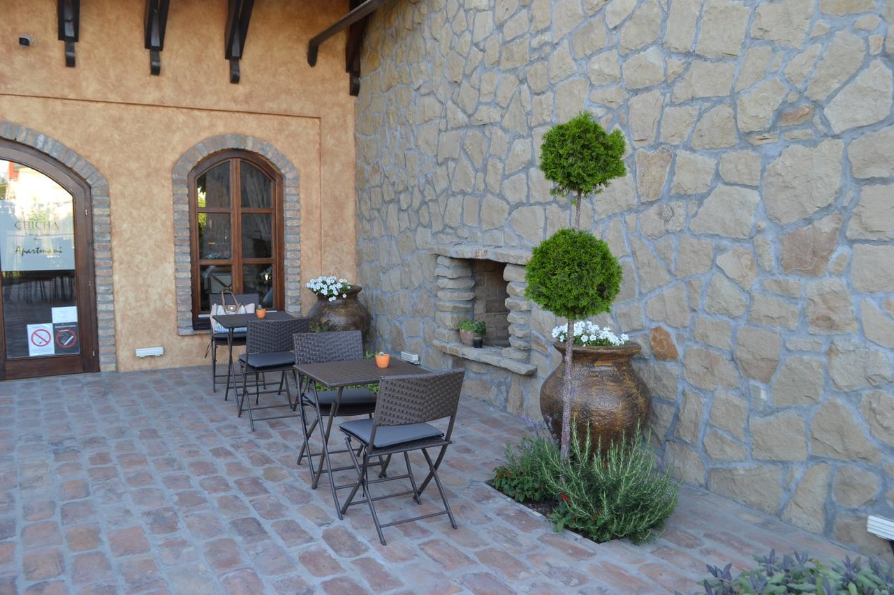 Garni Hotel Chicha - Winery Skrbic Belgrád Kültér fotó